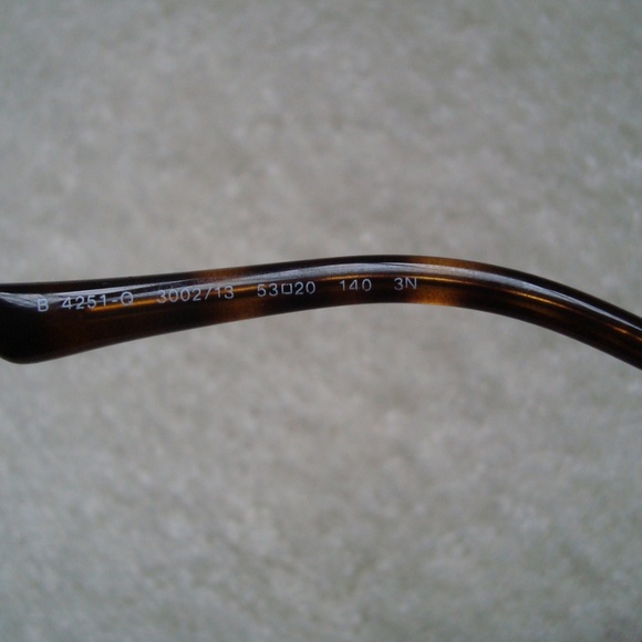 Worn once. Burberry B 4251-Q Cat Eye Sunglasses - Picture 5 of 6
